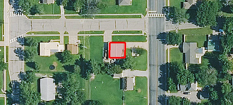 425 Main St
