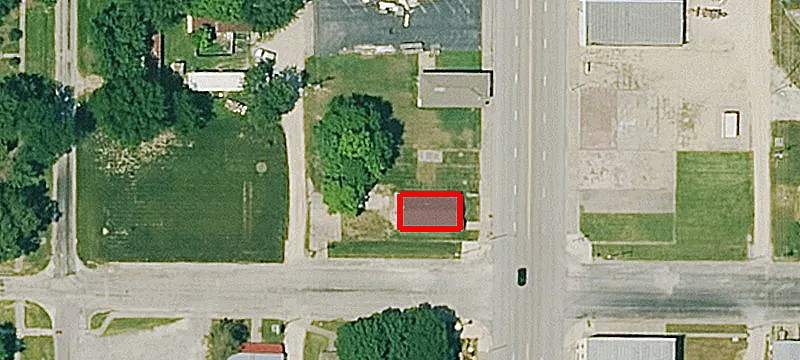 304 Cedar St