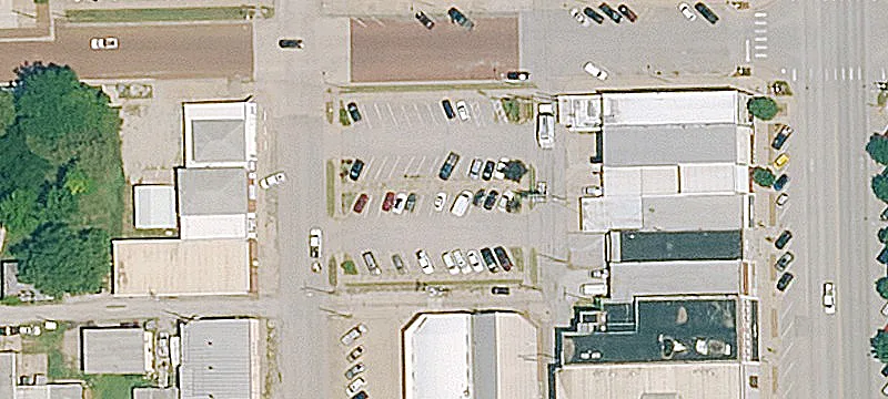 121 8th Ave
