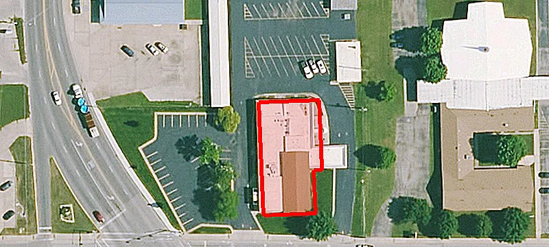 100 Kansas Ave