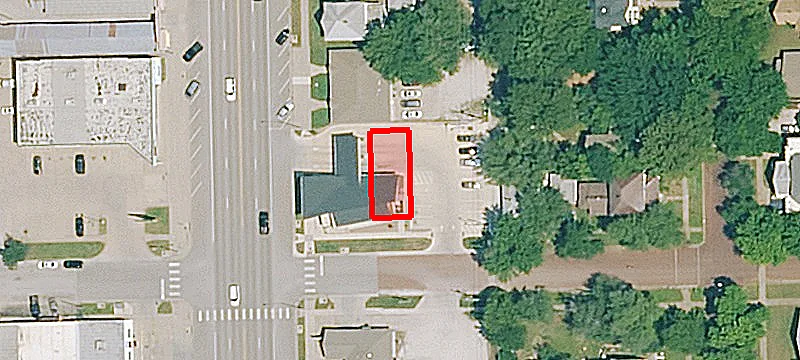 1222 Main St