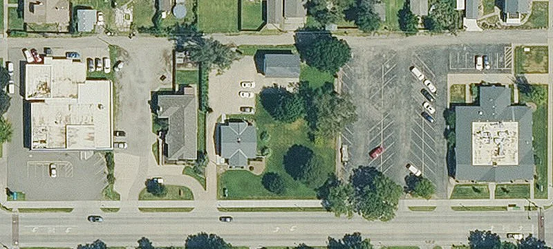 621 Iron Ave