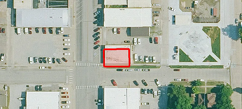 132 Main St