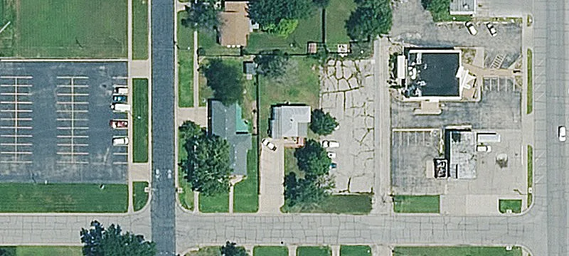 24 26th Ave