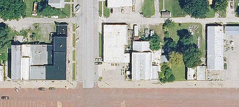 102 Santa Fe Ave
