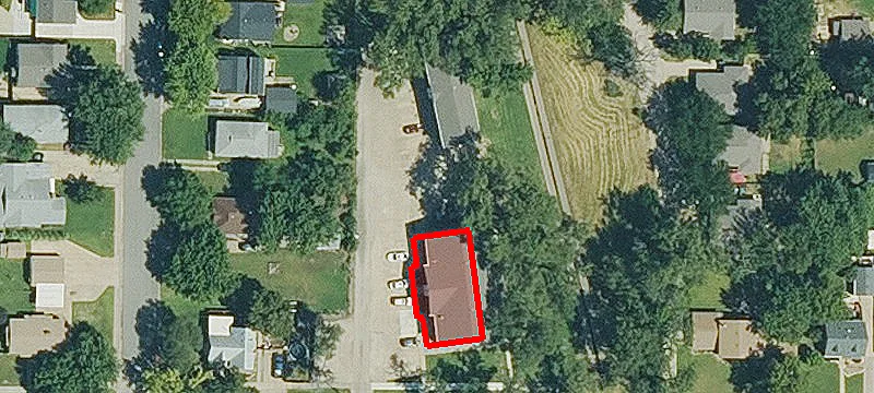 415 Republic Ave