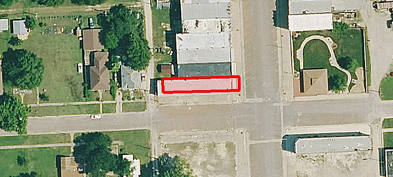 401 Main St