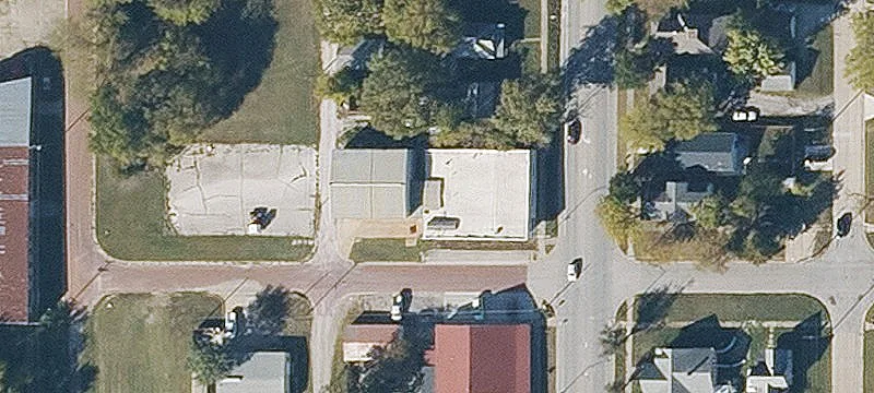602 Main St