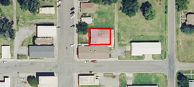 100 Main St