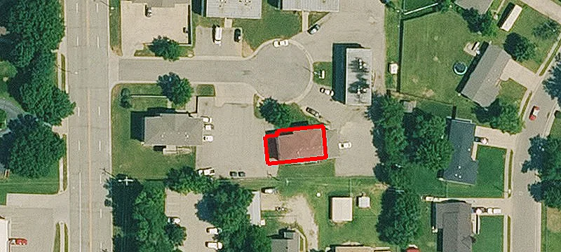 1010 Eisenhower Cir