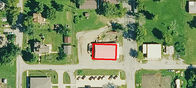 124 Commercial St