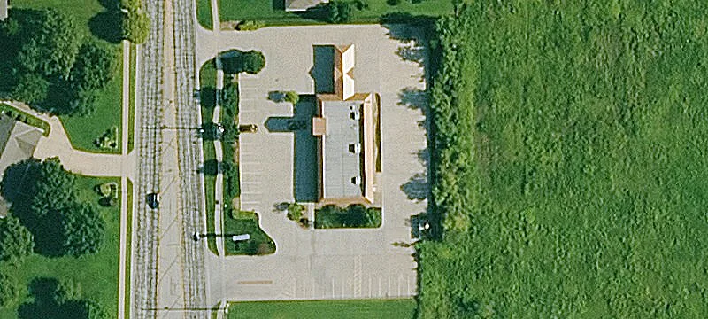 1424 Maize Rd