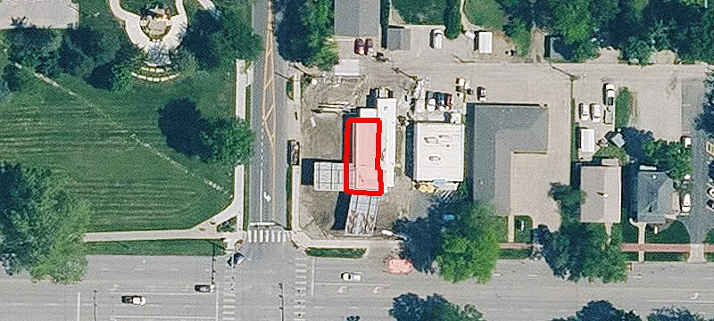 1026 Poyntz Ave