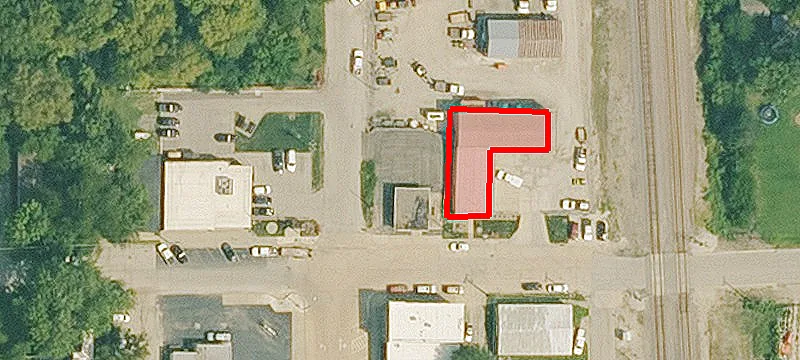 100 Main St