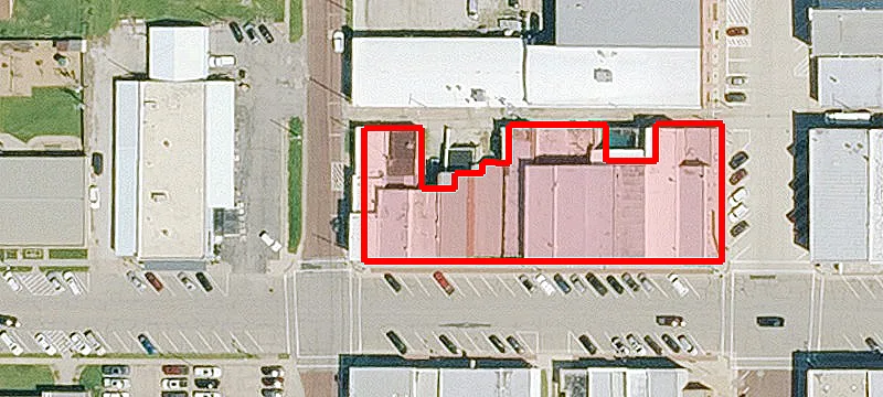 1022 Main St