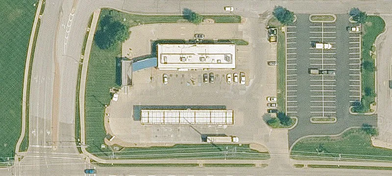10902 Parallel Pkwy