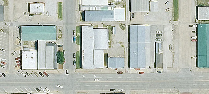 402 Main St