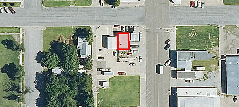 621 Main St