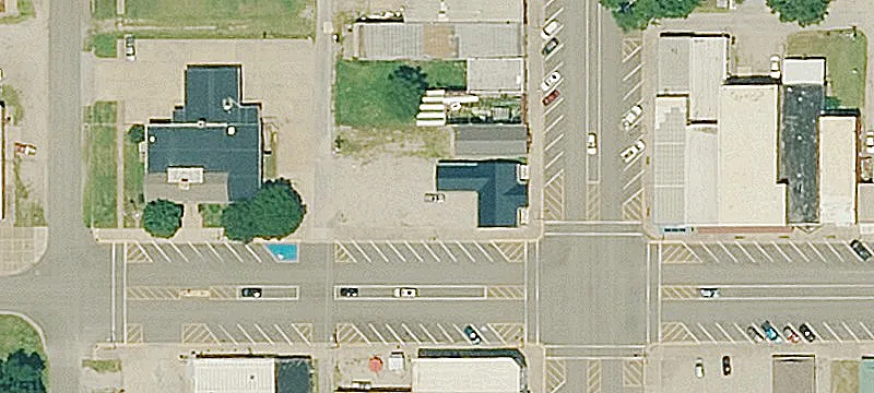 321 Commercial St