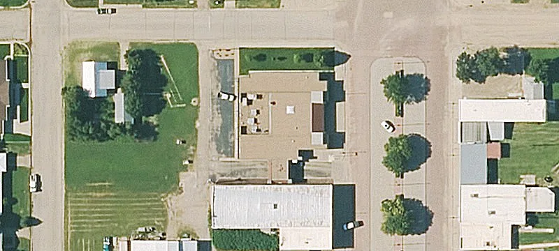 411 Grand Ave