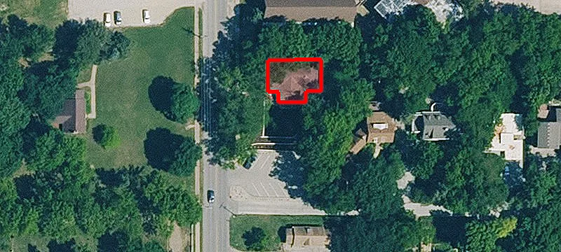 320 Sunset Ave