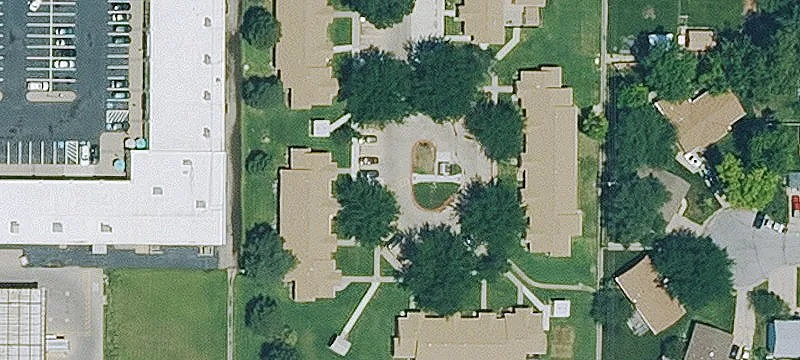 120 Oak Park Dr