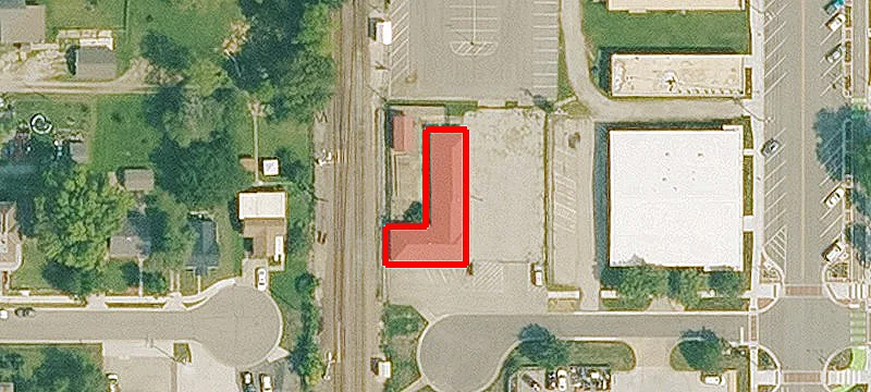 220 Cedar St