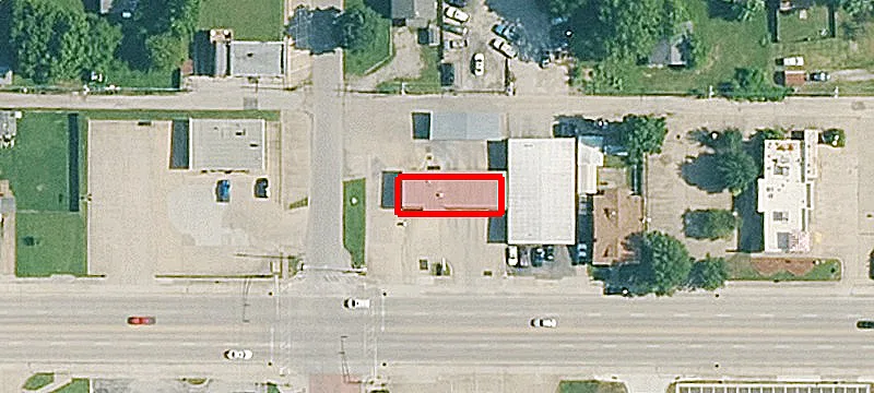 1231 Main St