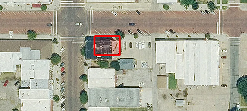 101 Main St