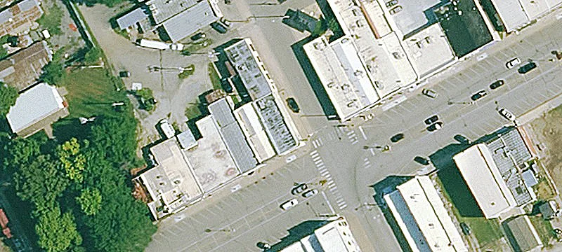 200 Main St