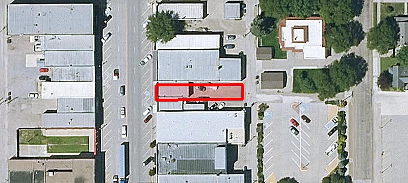 412 Main St
