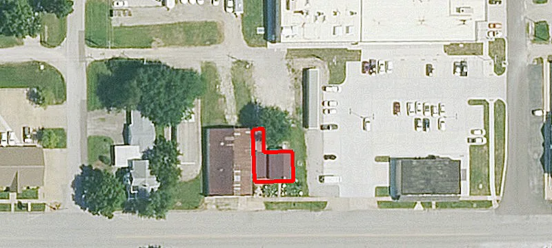 318 Main St