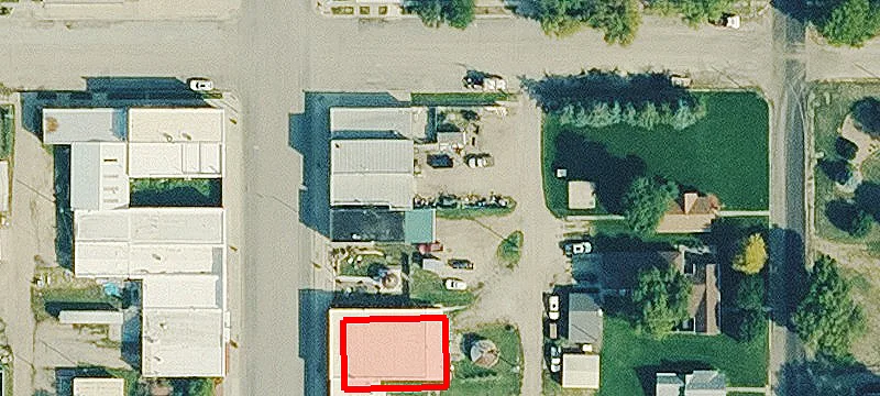 401 Main St