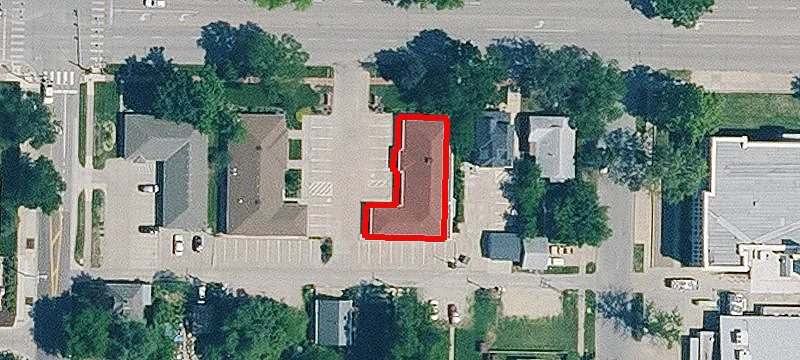 1009 Poyntz Ave