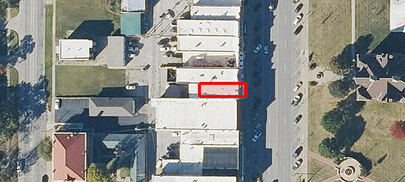 324 Main St