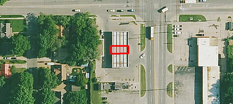 2001 Oliver Ave
