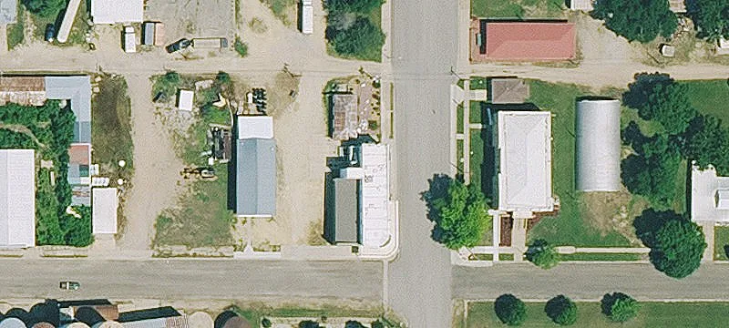 126 Kansas Ave