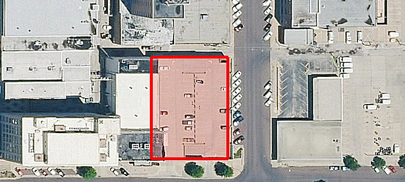 100 Main St