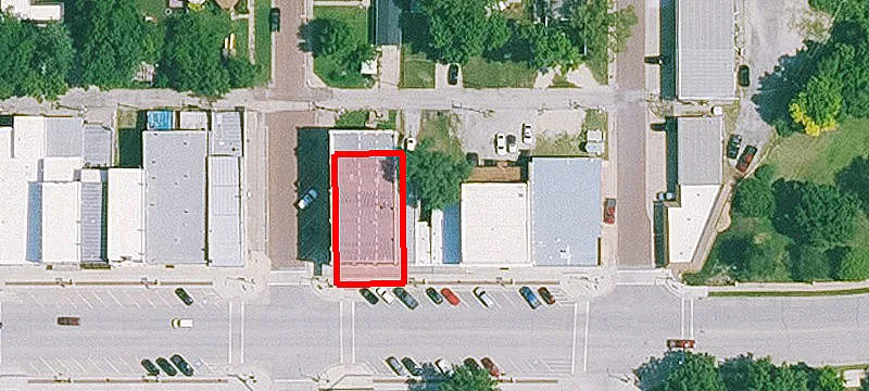 412 Main St