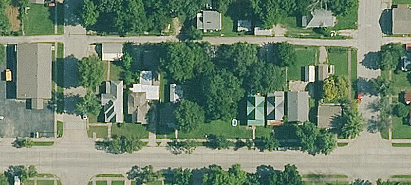 2319 Crawford Ave