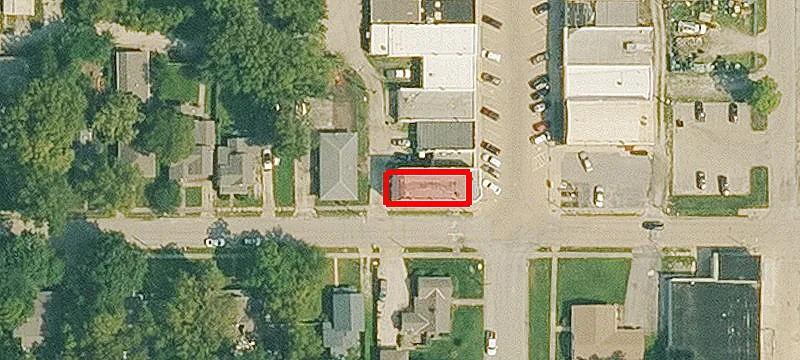 123 Main St