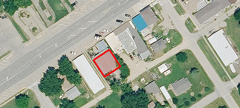 310 Riley Ave