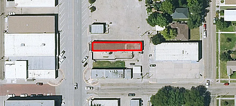 318 Main St