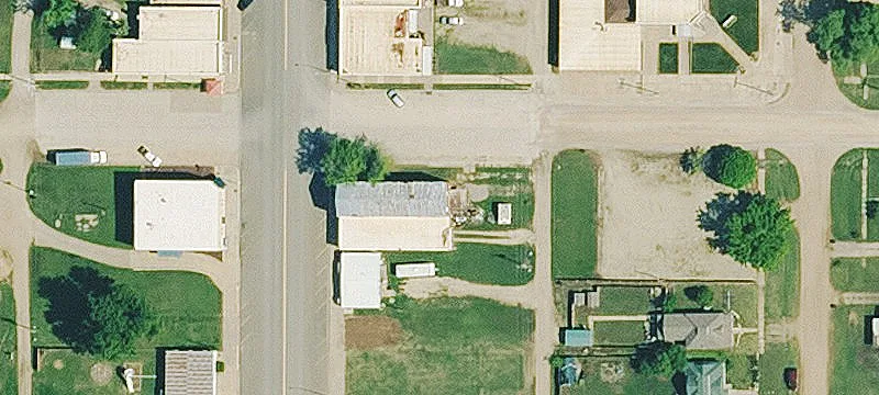 601 Maple St