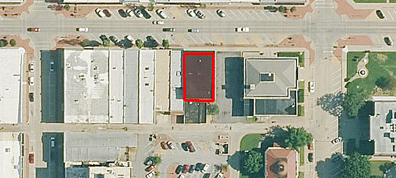 1714 Main St