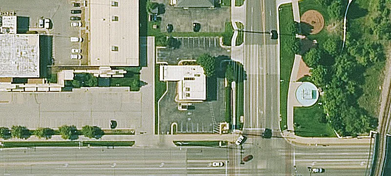 101 Main St