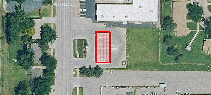 1340 Main St