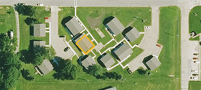 1600 School Dr