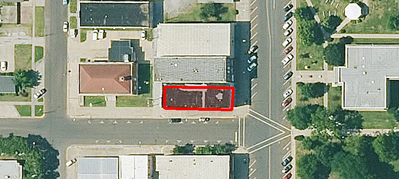 4 Washington Ave