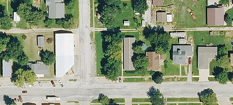 506 Main St